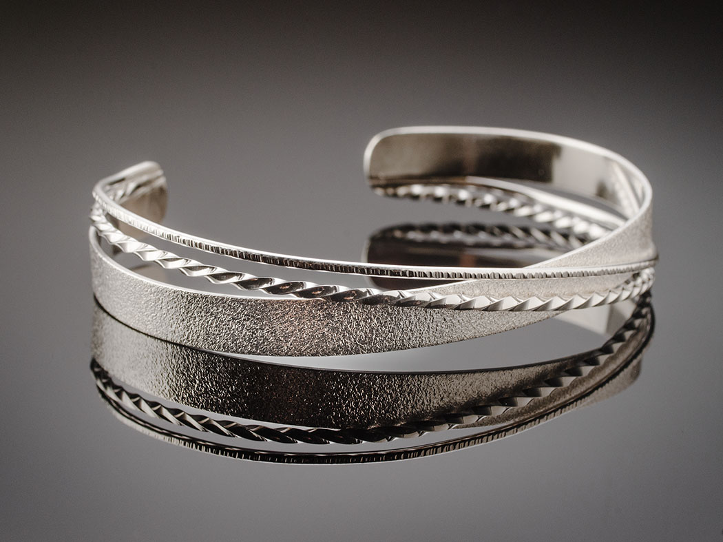 Sterling Silver Wide Interlocking Mesh Bangle Bracelet – 100Sterling